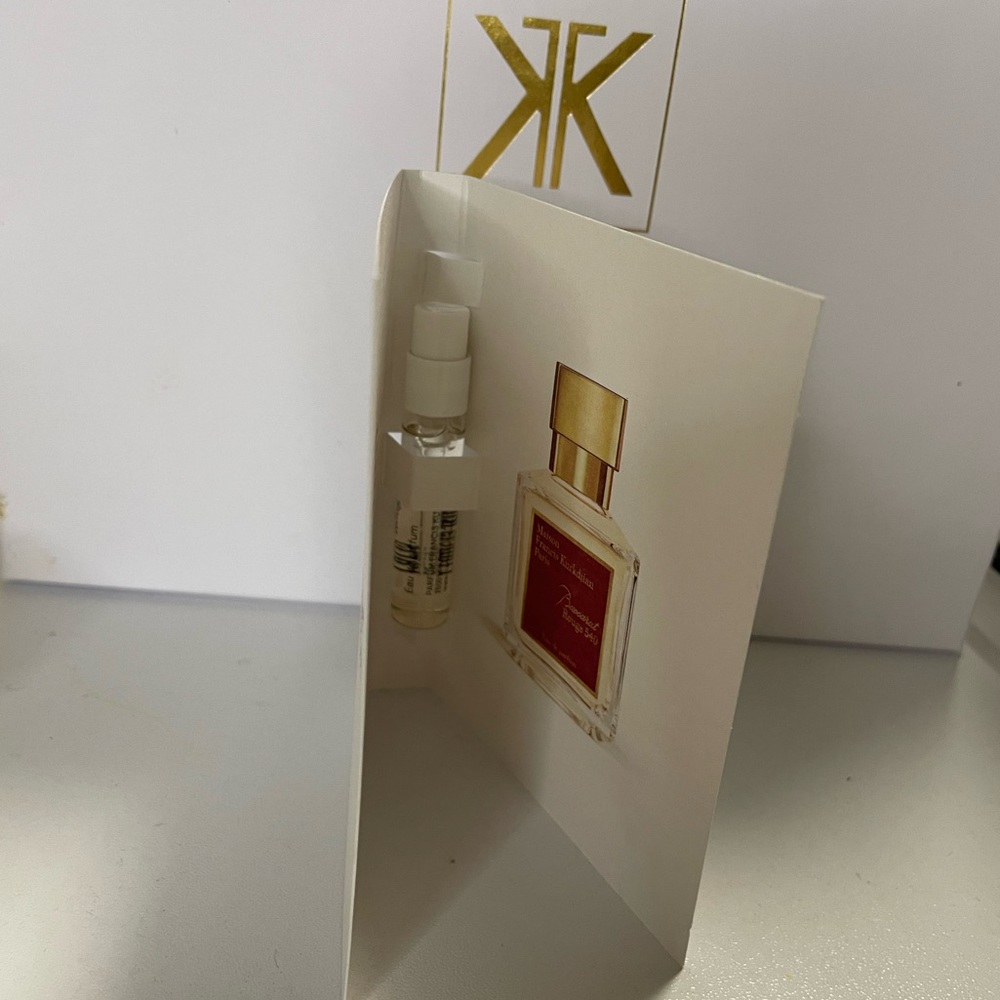 Baccarat Rouge 540 Sample
